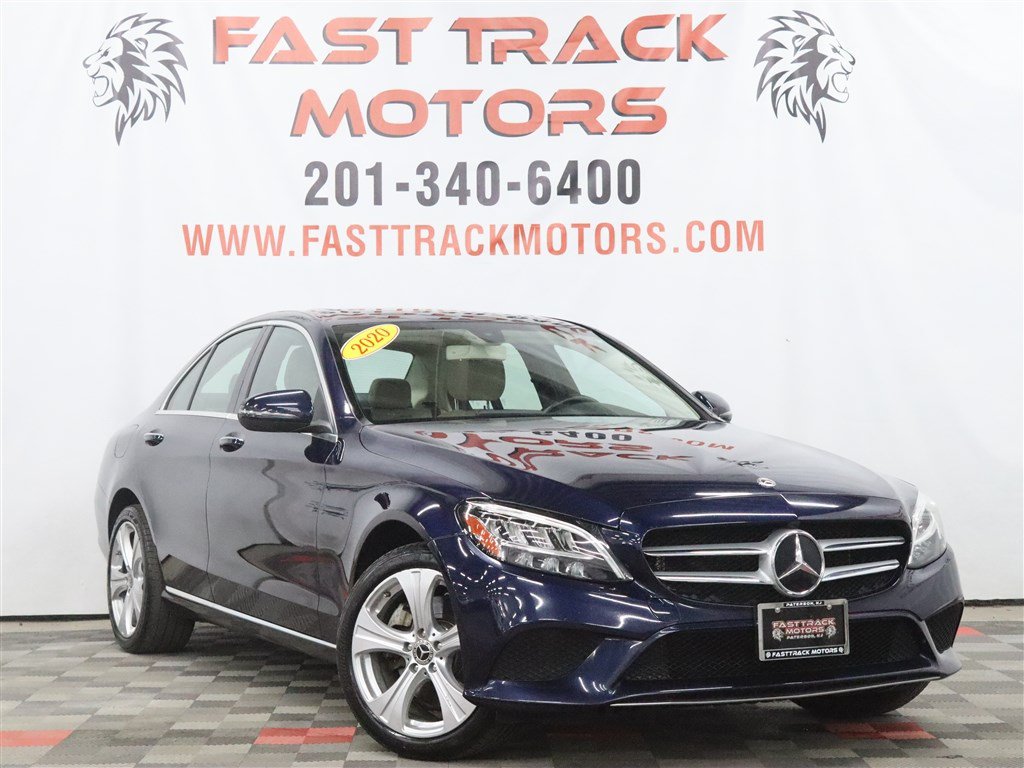 Used 2020 Mercedes-Benz C 300 4MATIC Sedan image 3