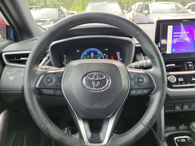 Used 2024 Toyota Corolla Cross XSE w/ Convenience Package image 14