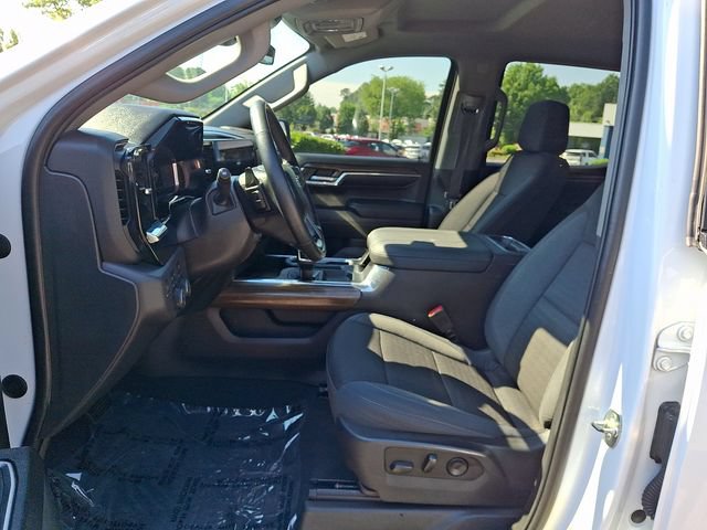 Used 2023 Chevrolet Silverado 1500 LT Trail Boss AWD/4WD image 16