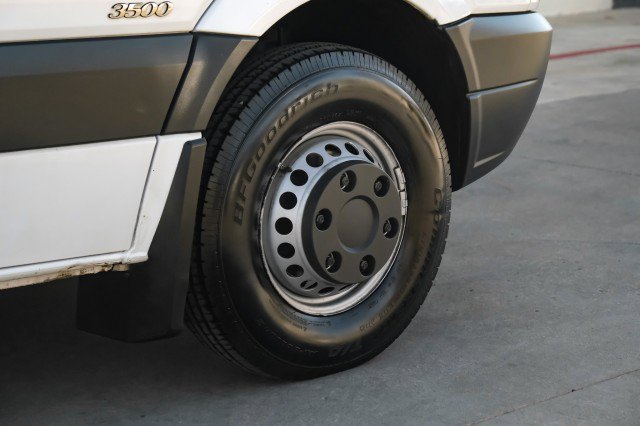 Used 2013 Mercedes-Benz Sprinter 3500 image 39