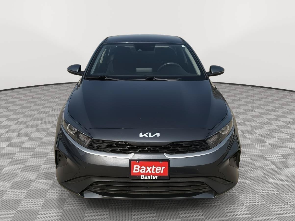 Used 2024 Kia Forte LXS w/ LXS Technology Package FWD image 18