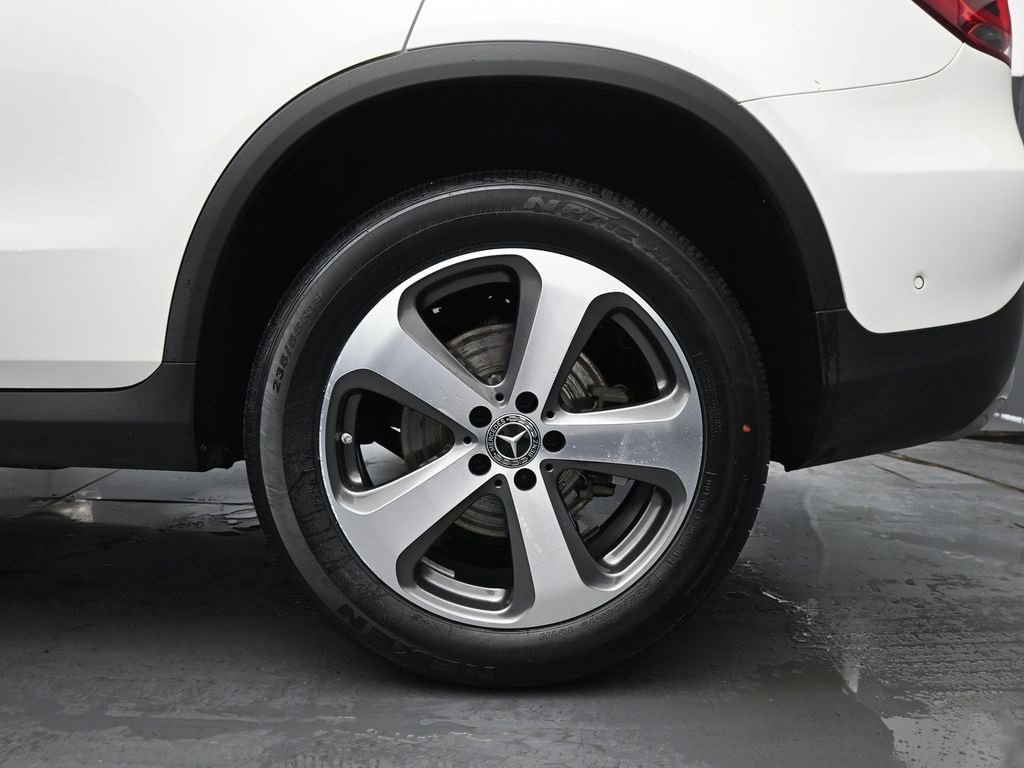 Used 2022 Mercedes-Benz GLC 300 4MATIC image 12