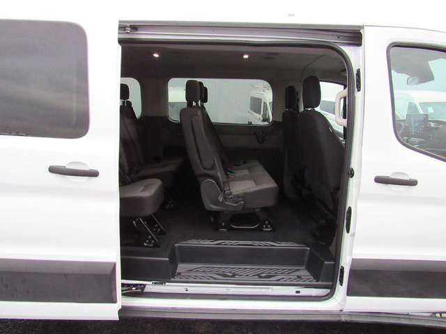 Used 2023 Ford Transit 350 XLT image 17