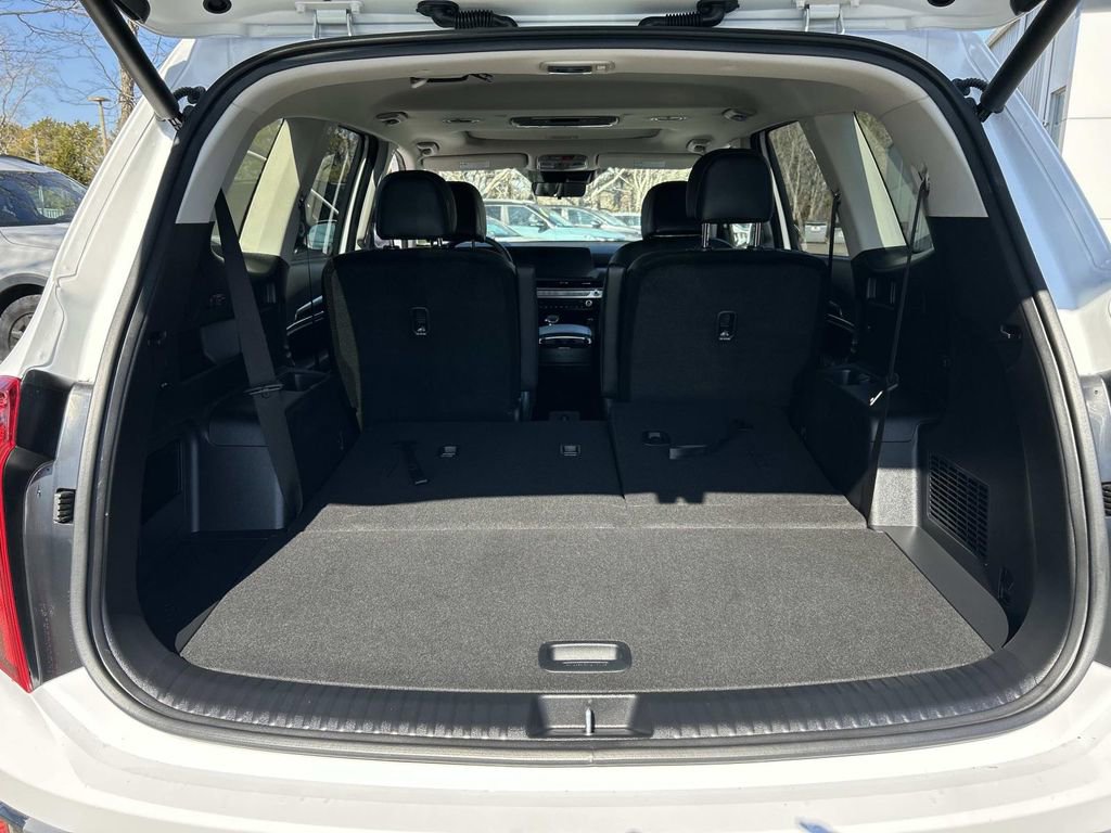 Certified 2025 Kia Telluride S image 21