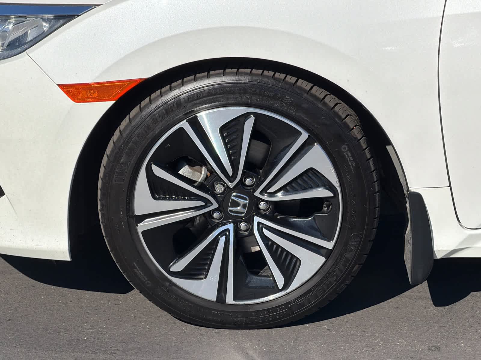 Used 2017 Honda Civic EX-T image 29
