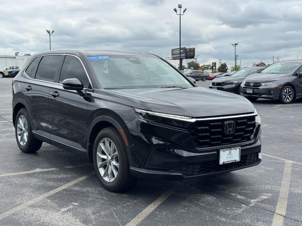 Certified 2025 Honda CR-V EX image 2