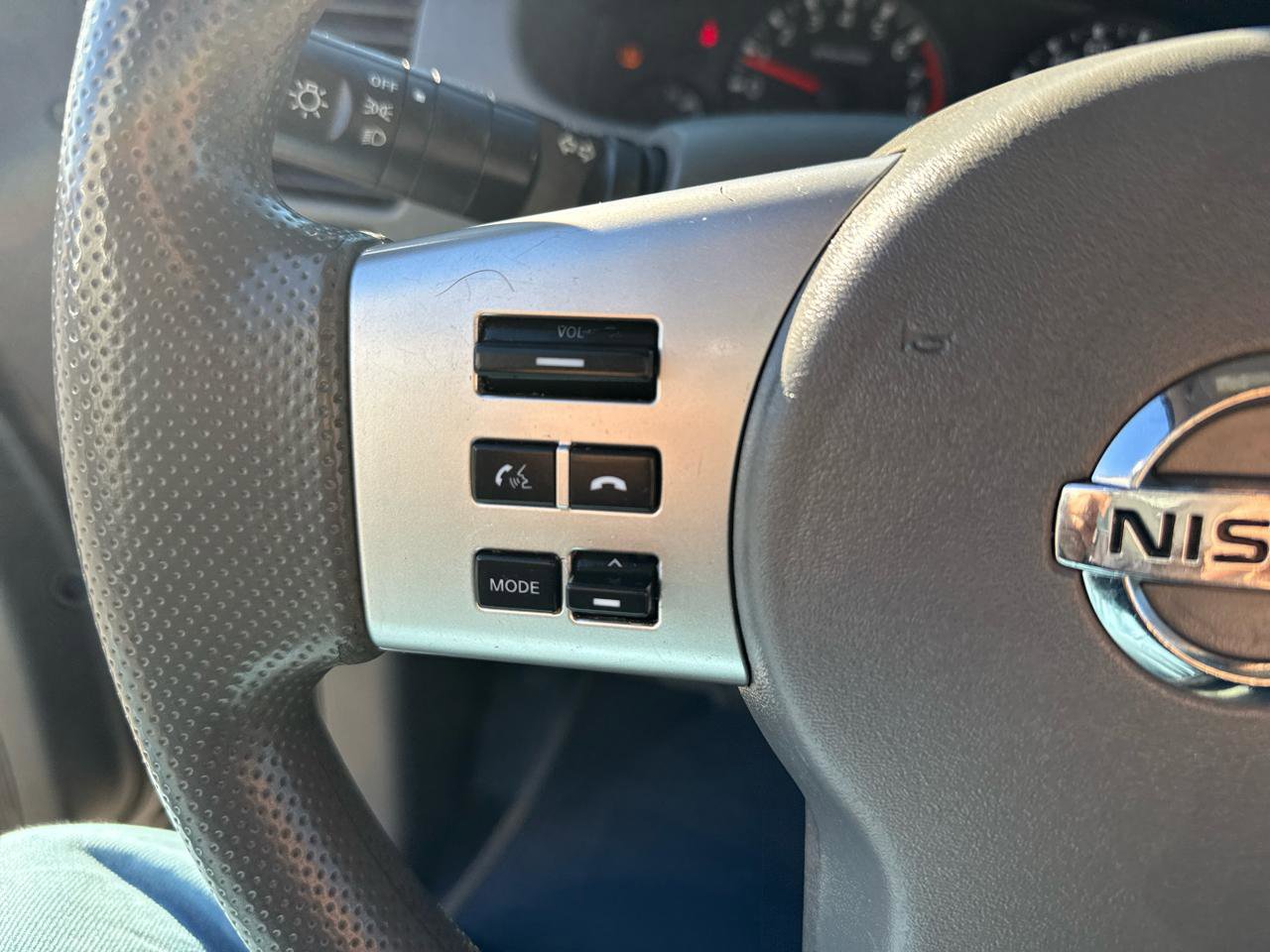 Used 2019 Nissan Frontier S image 15