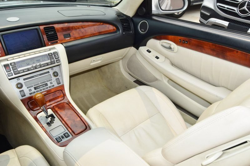 Used 2008 Lexus SC 430 Convertible RWD image 26
