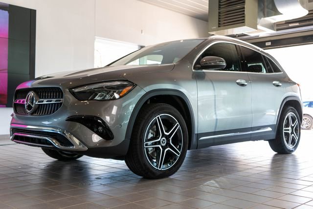 New 2026 Mercedes-Benz GLA 250 4MATIC image 3