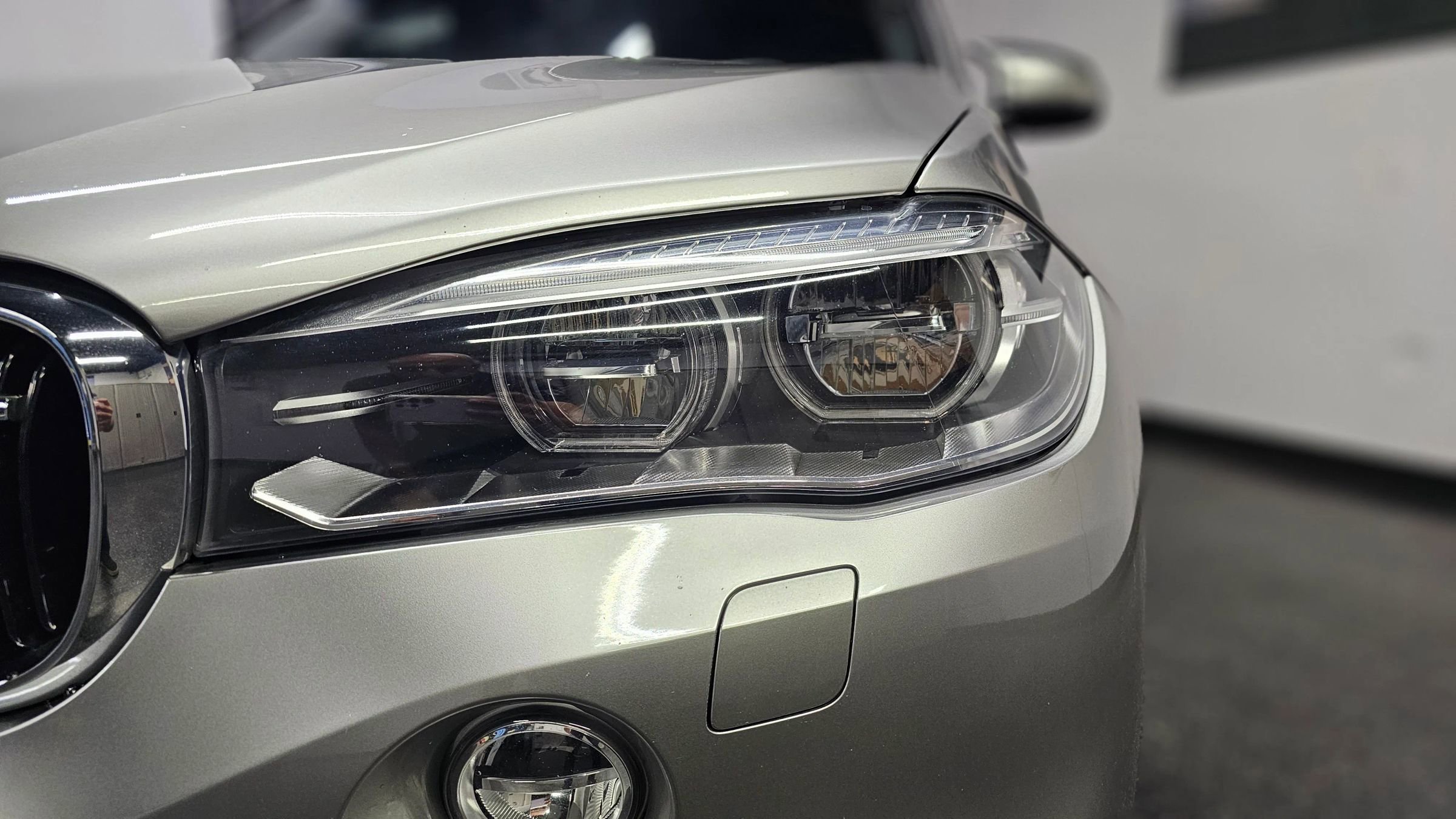 Used 2018 BMW X5 M w/ Executive Package image 9