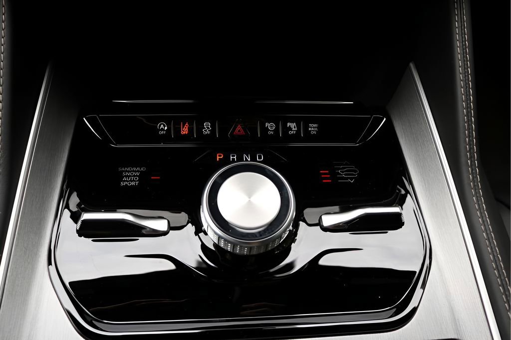 New 2026 Jeep Grand Wagoneer Limited AWD/4WD image 30