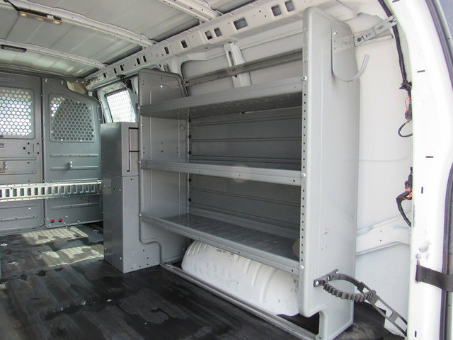 Used 2015 Chevrolet Express 2500 RWD image 24