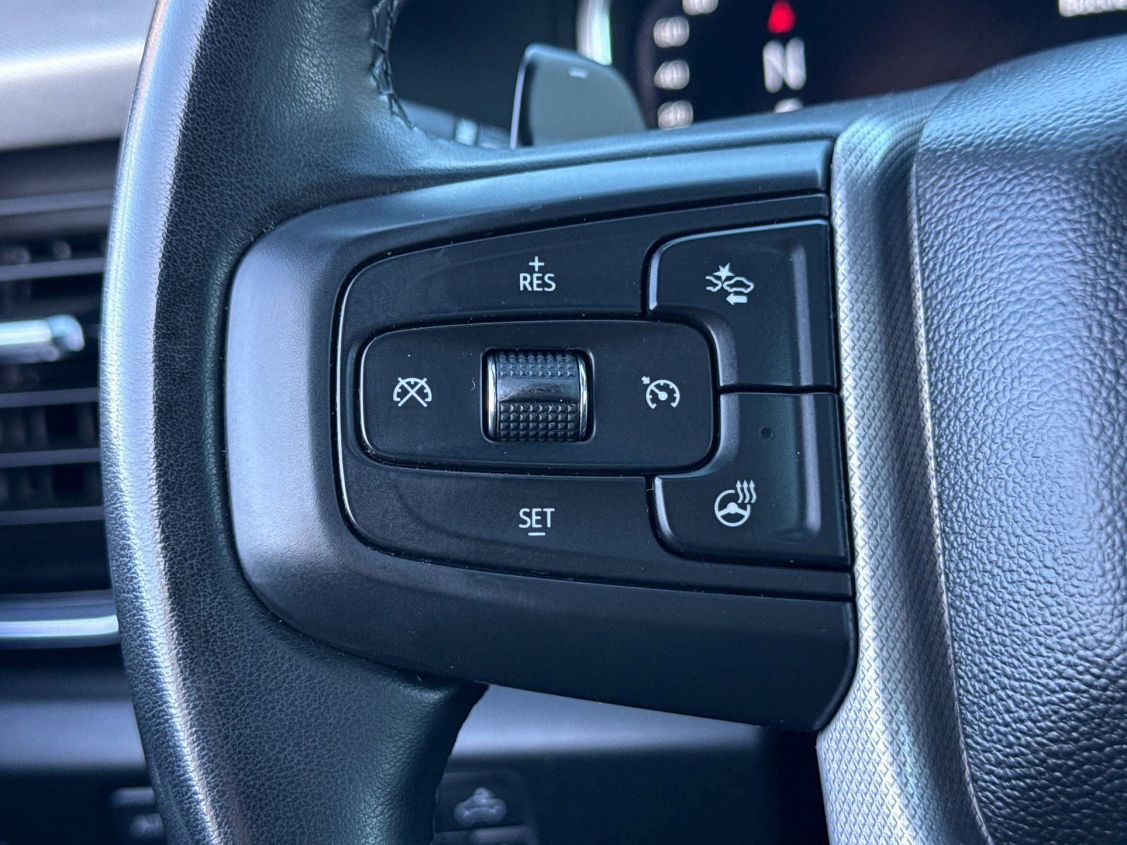 Used 2024 GMC Sierra 1500 Denali image 27