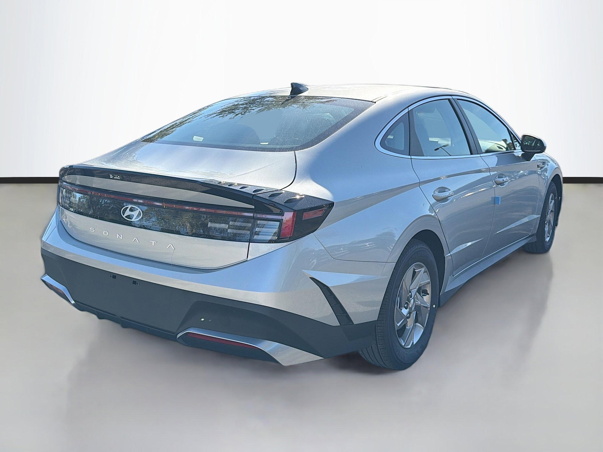New 2026 Hyundai Sonata SE image 3
