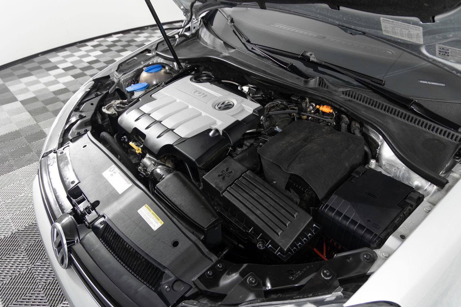 Used 2014 Volkswagen Jetta TDI image 42