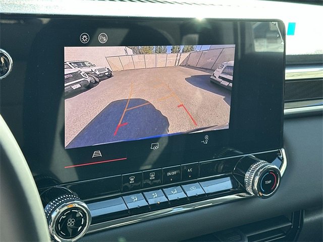 New 2025 GMC Canyon Elevation image 14