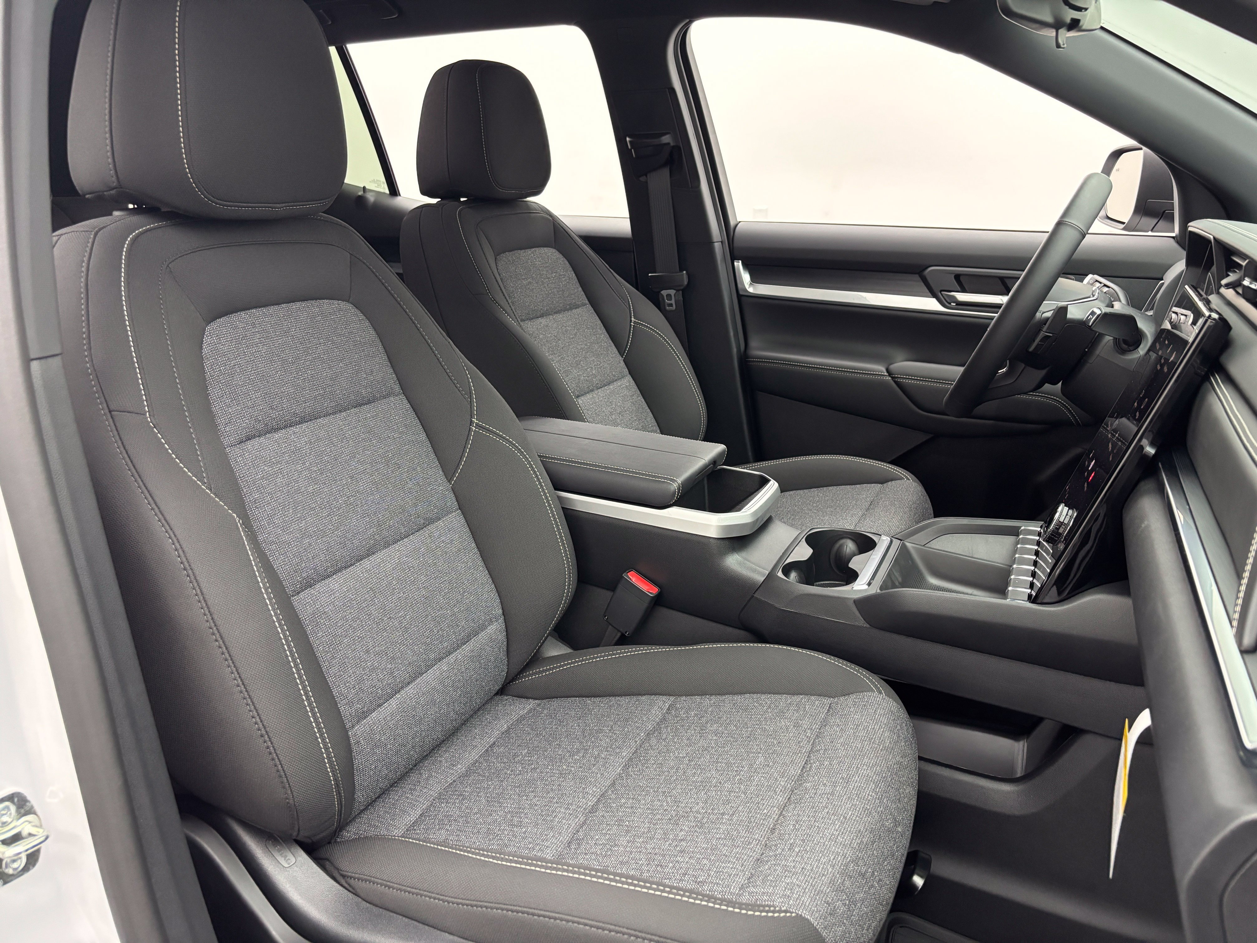 New 2027 GMC Terrain Elevation FWD image 30