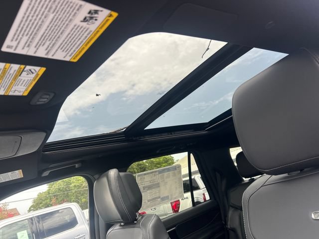 New 2027 Ford Expedition Platinum w/ Stealth Performance Package AWD/4WD image 22