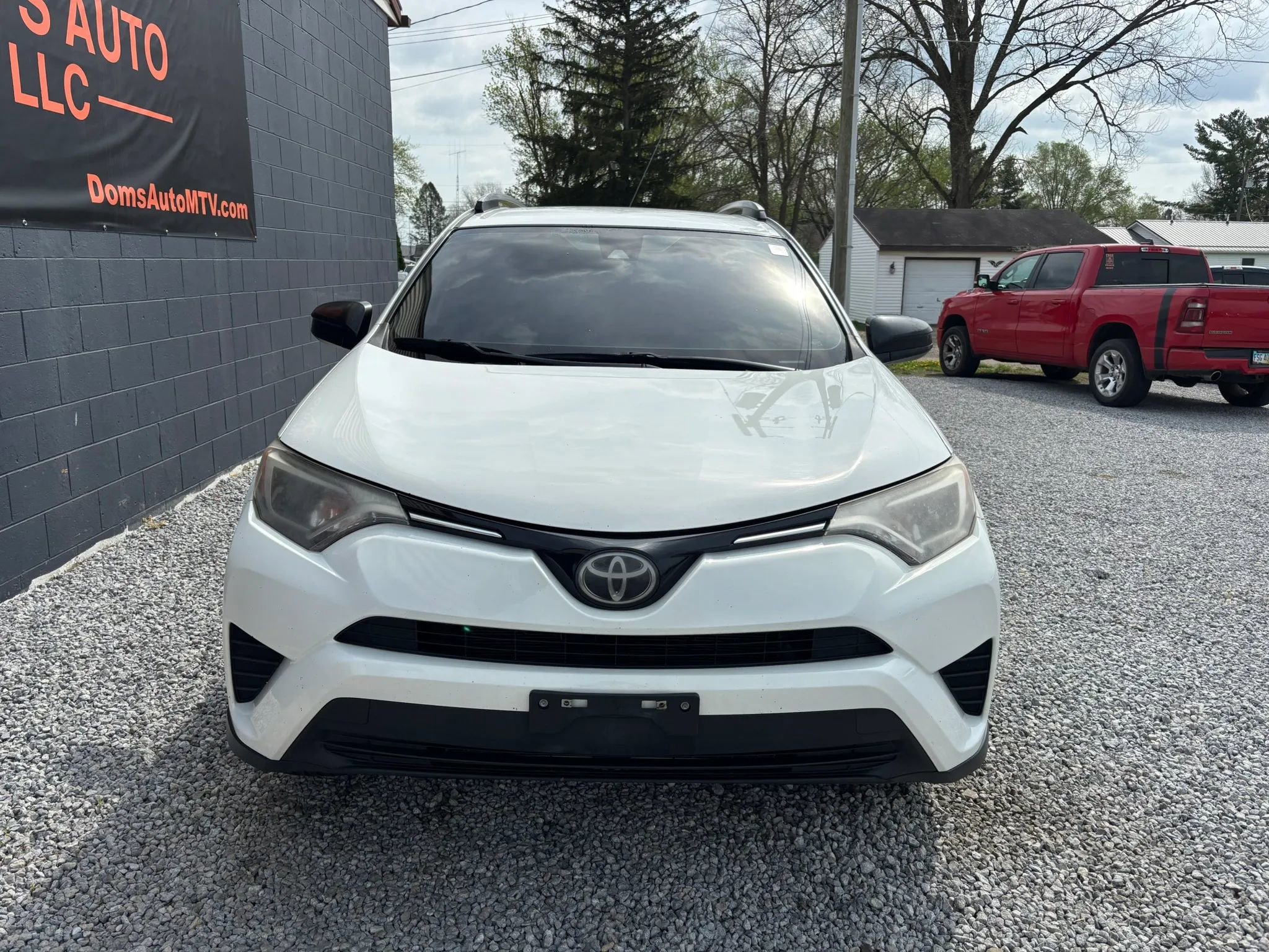 Used 2018 Toyota RAV4 LE w/ All Weather Liner Package image 8