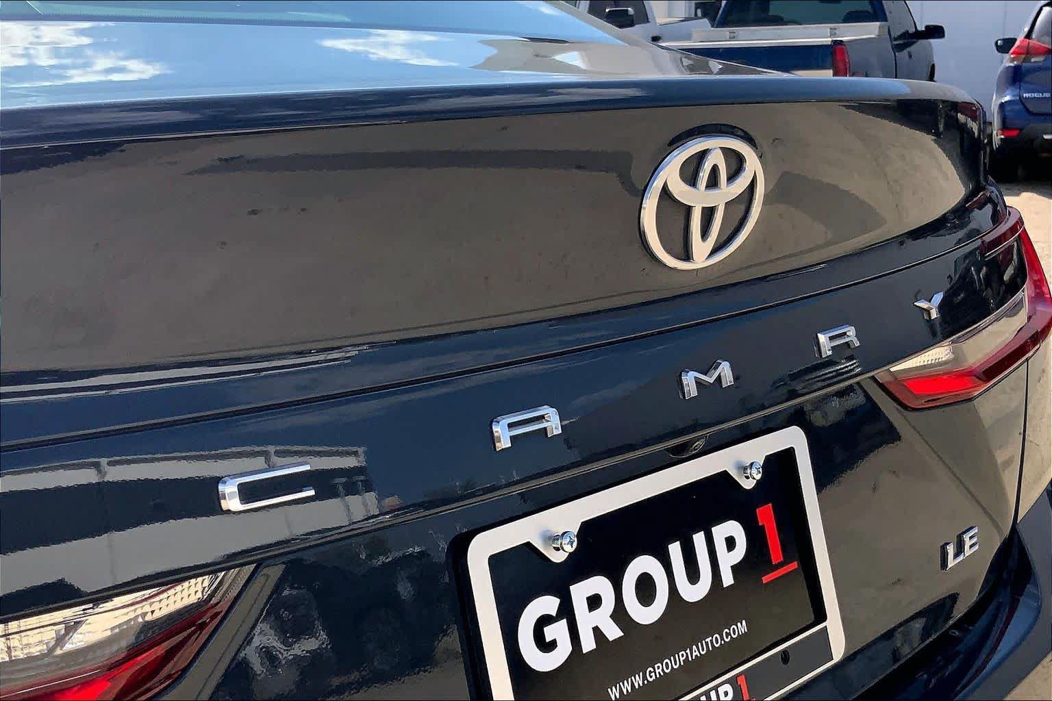 Used 2025 Toyota Camry LE FWD image 31