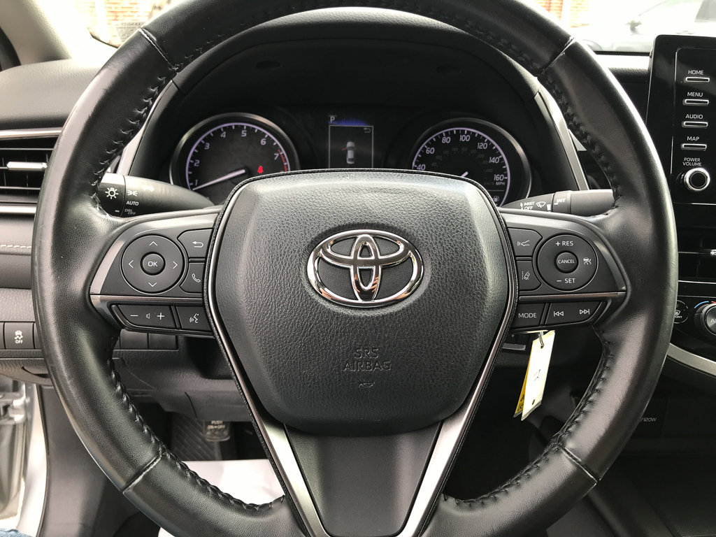 Used 2023 Toyota Camry SE image 14
