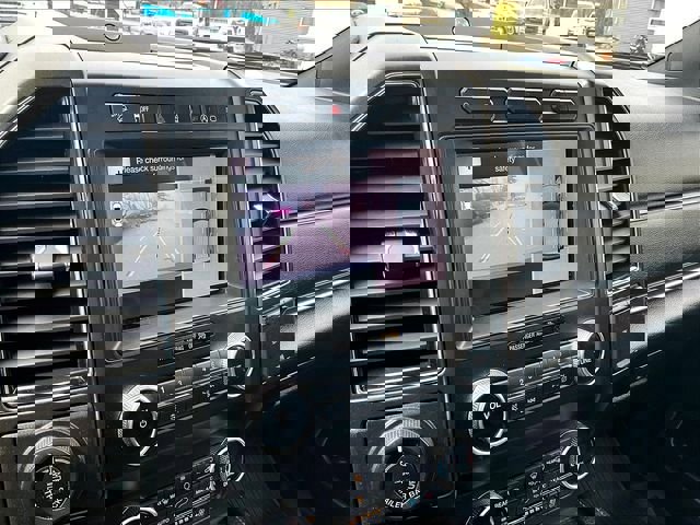 Used 2019 Ford Expedition Limited w/ Equipment Group 302A image 27