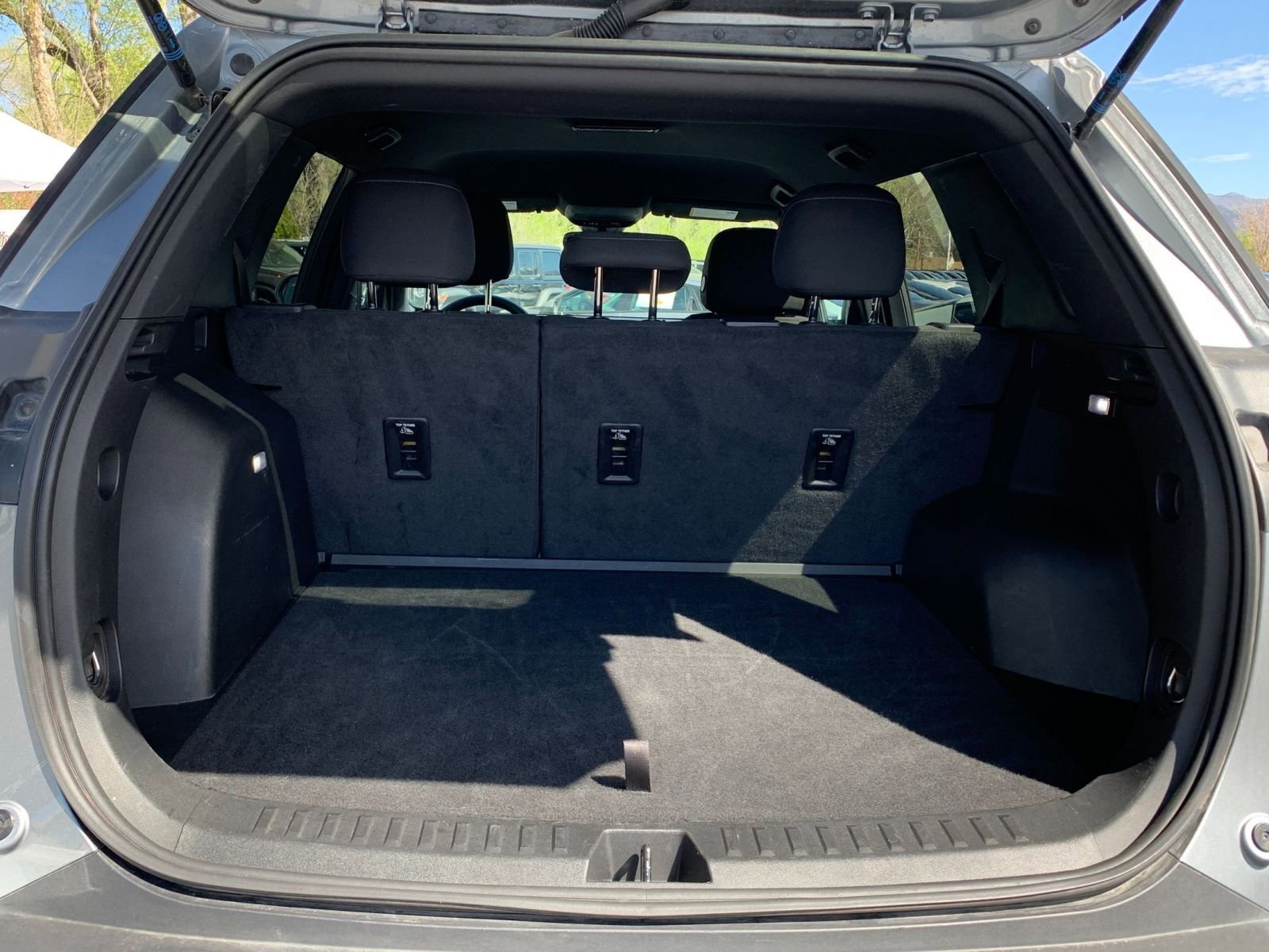 Used 2025 Chevrolet Equinox LT image 31