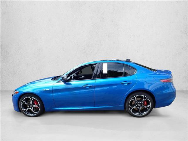 Used 2024 Alfa Romeo Giulia Veloce AWD/4WD video 2