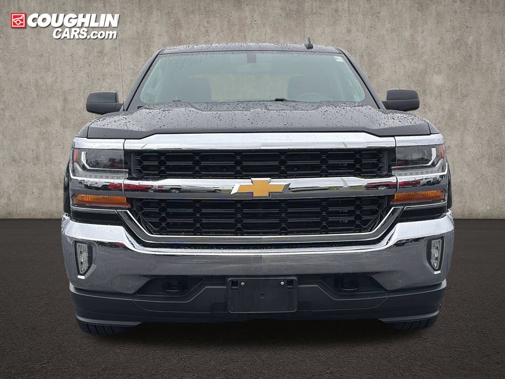 Used 2018 Chevrolet Silverado 1500 LT w/ All Star Edition AWD/4WD image 2
