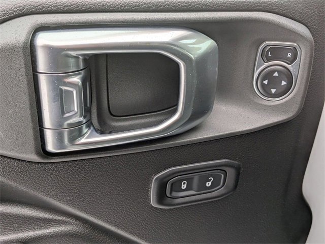 Used 2024 Jeep Wrangler Unlimited w/ Convenience Group image 15