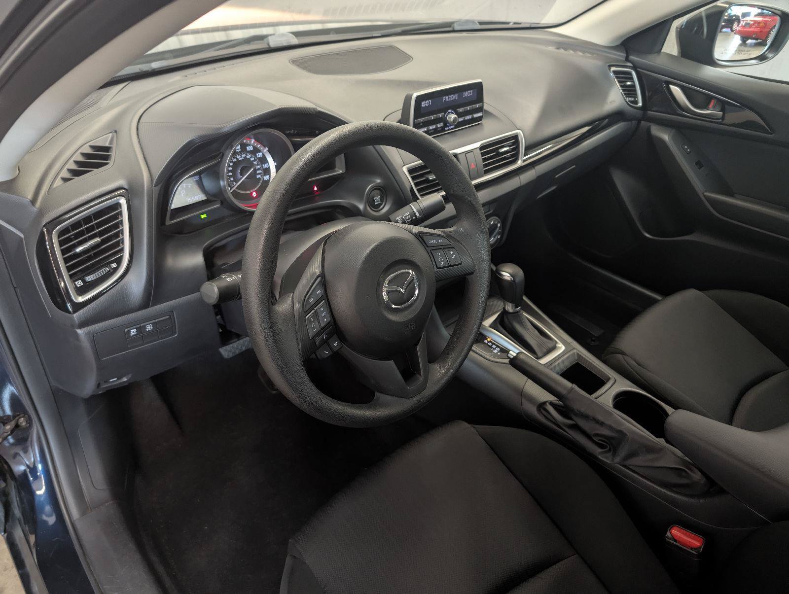 Used 2014 MAZDA MAZDA3 i Sport FWD image 4