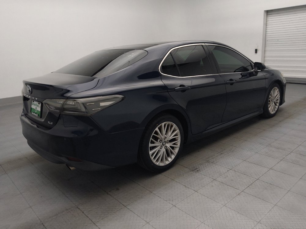 Used 2018 Toyota Camry XLE FWD image 10