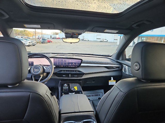 New 2026 Buick Enclave Avenir image 16