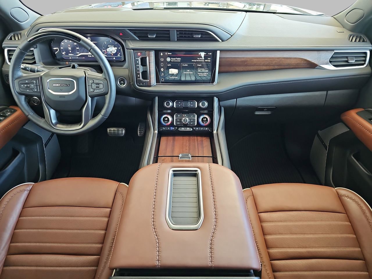 Used 2024 GMC Yukon Denali Ultimate AWD/4WD image 11