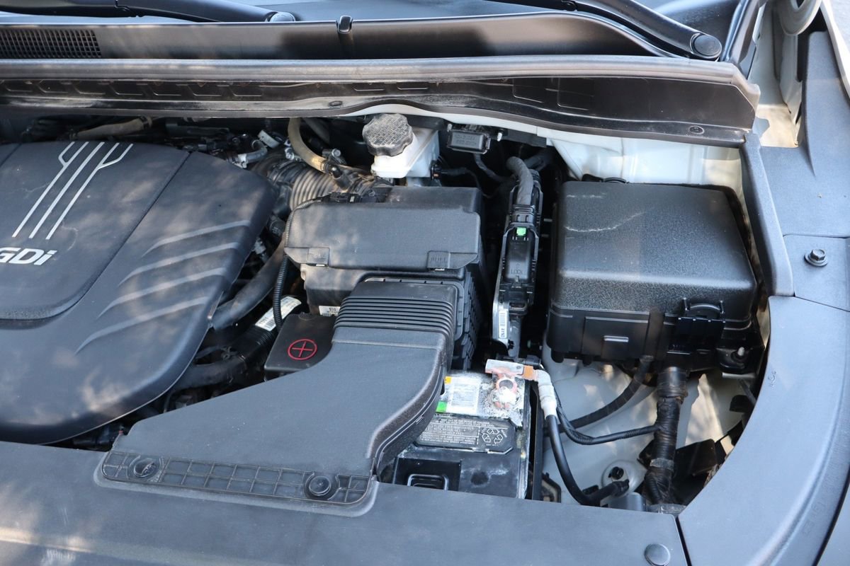 Used 2015 Kia Sedona LX w/ LX Convenience Package image 40