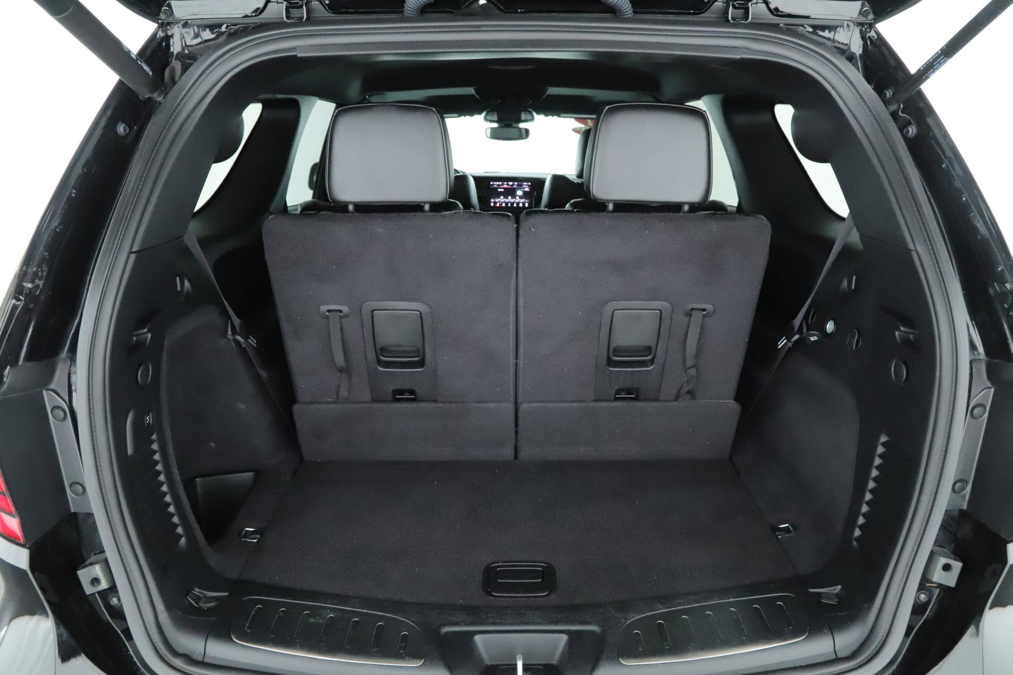 Used 2021 Dodge Durango R/T w/ Blacktop Package image 19