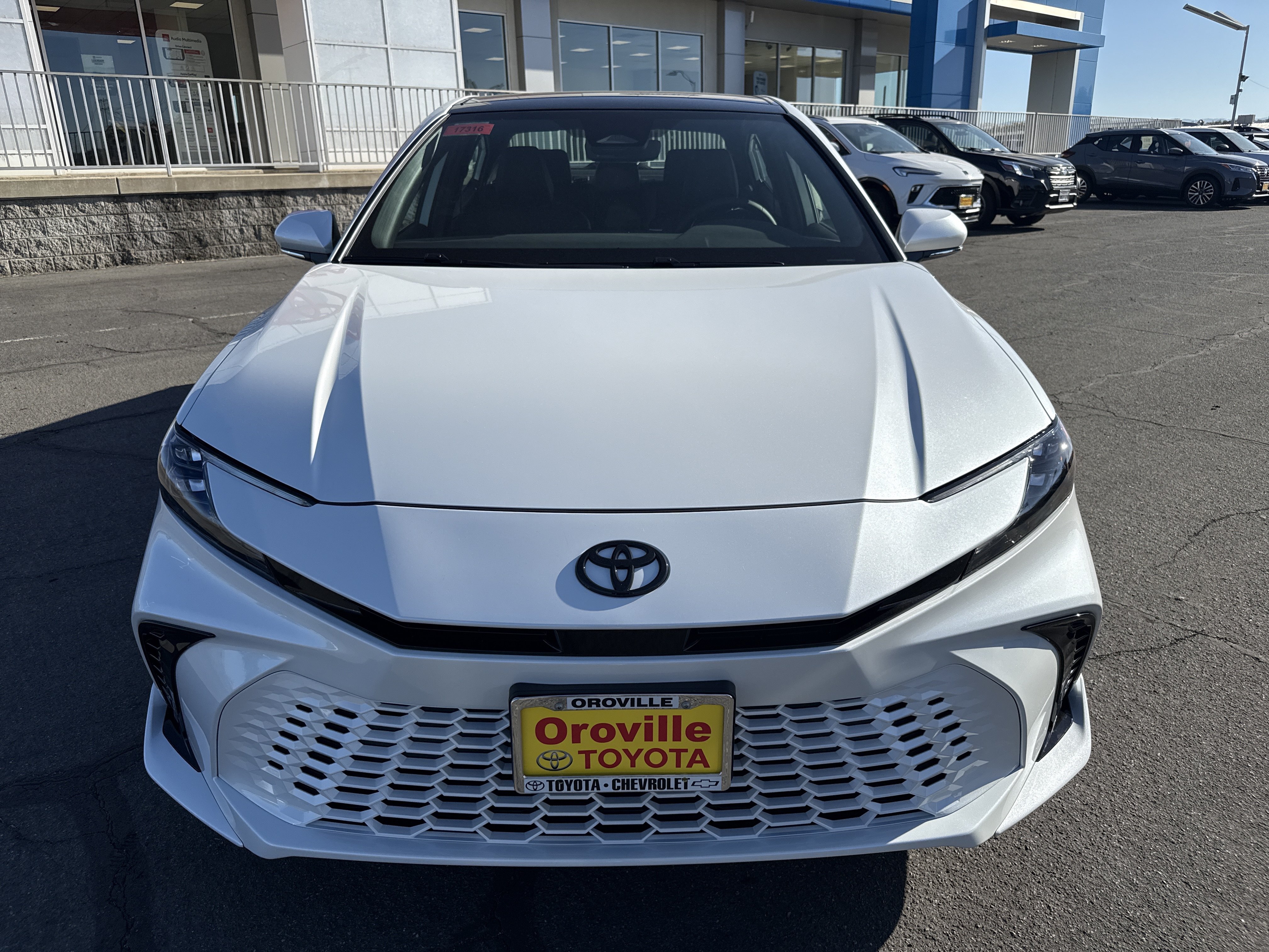 New 2026 Toyota Camry Hybrid FWD image 7
