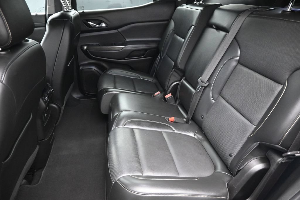 Used 2023 GMC Acadia SLT FWD image 22