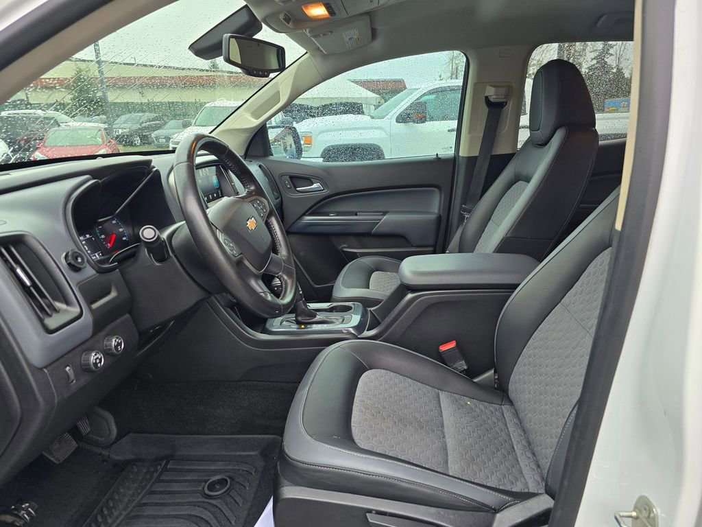Used 2015 Chevrolet Colorado Z71 AWD/4WD image 19