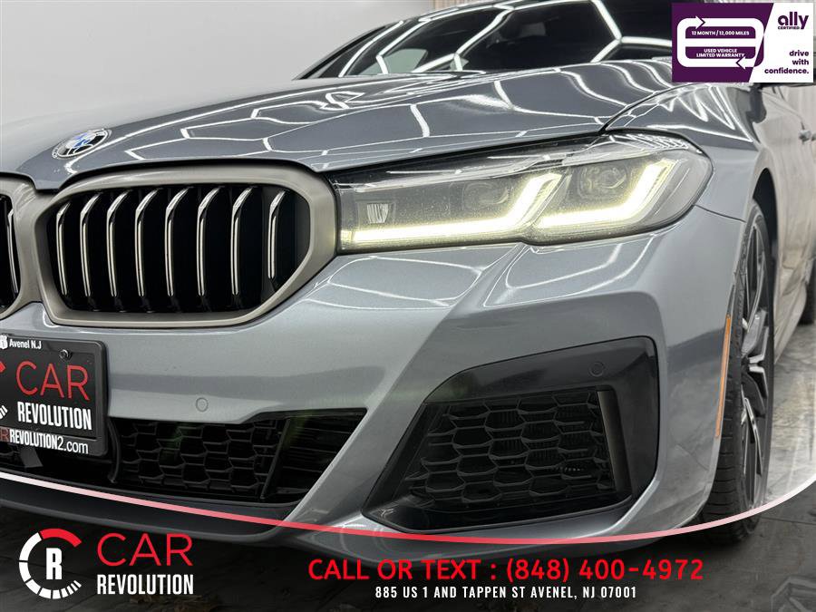 Used 2022 BMW M550i xDrive image 48