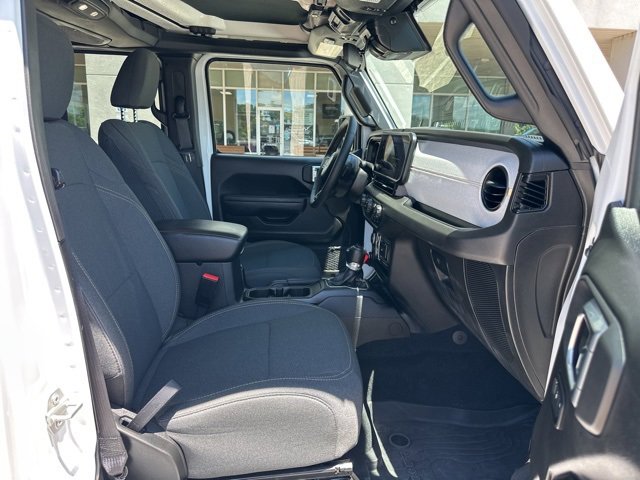 Certified 2024 Jeep Wrangler Sport S image 39