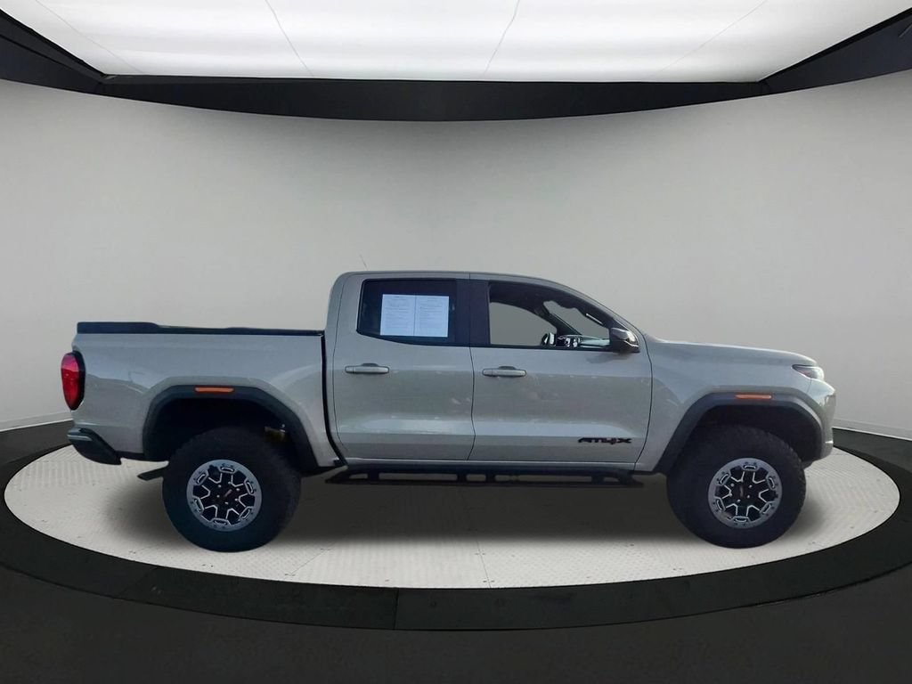 Used 2023 GMC Canyon AT4X w/ Edition 1 AWD/4WD image 9