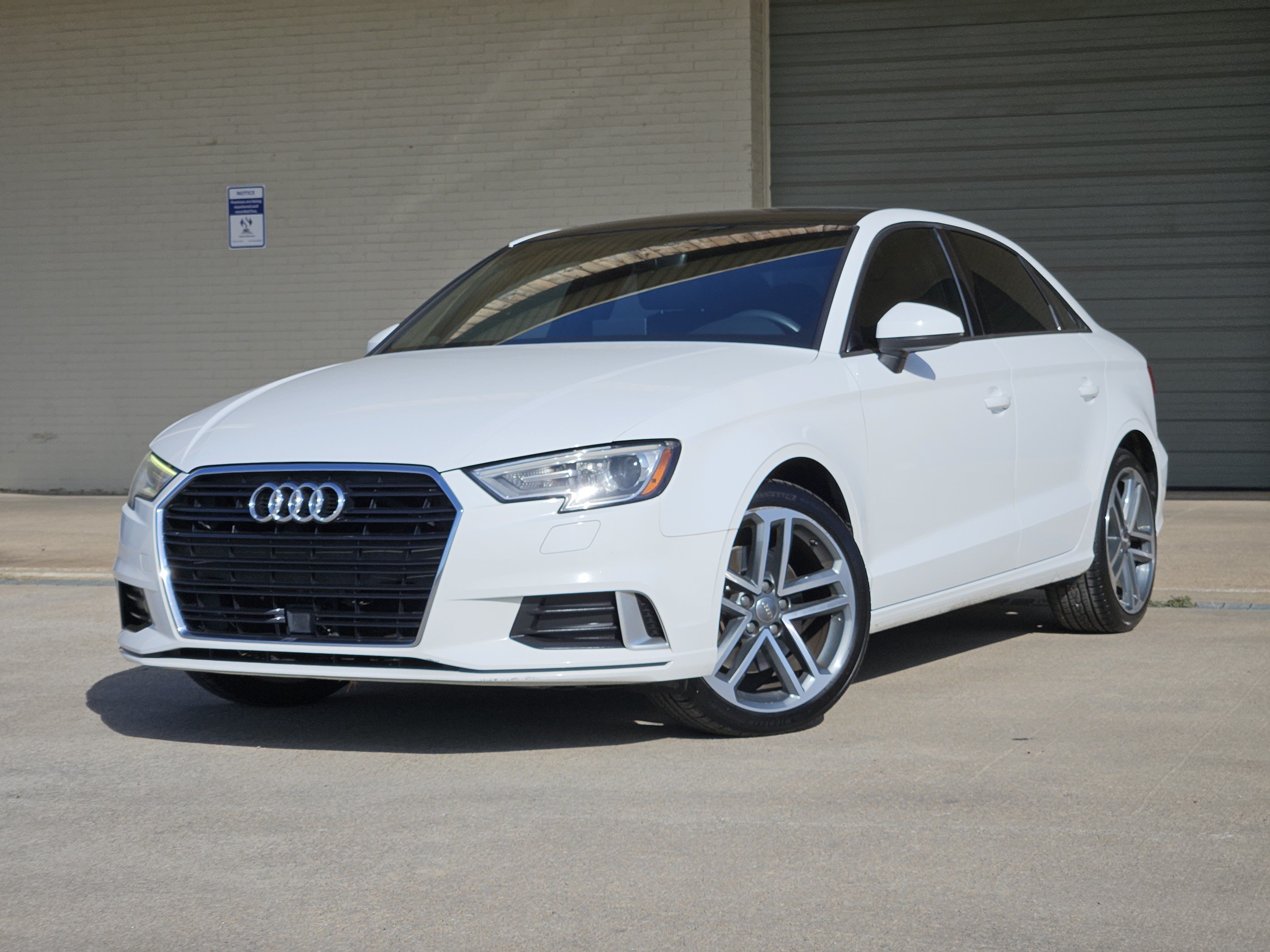Used 2017 Audi A3 2.0T Premium w/ Convenience Package FWD image 1
