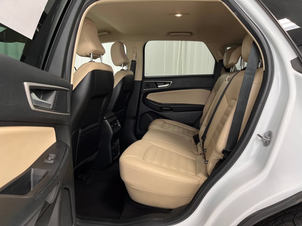 Used 2023 Ford Edge SEL w/ Convenience Package AWD/4WD image 24