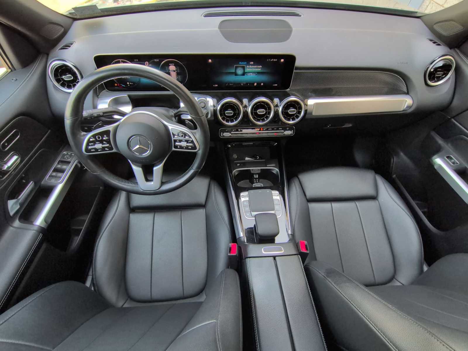 Used 2020 Mercedes-Benz GLB 250 4MATIC image 16