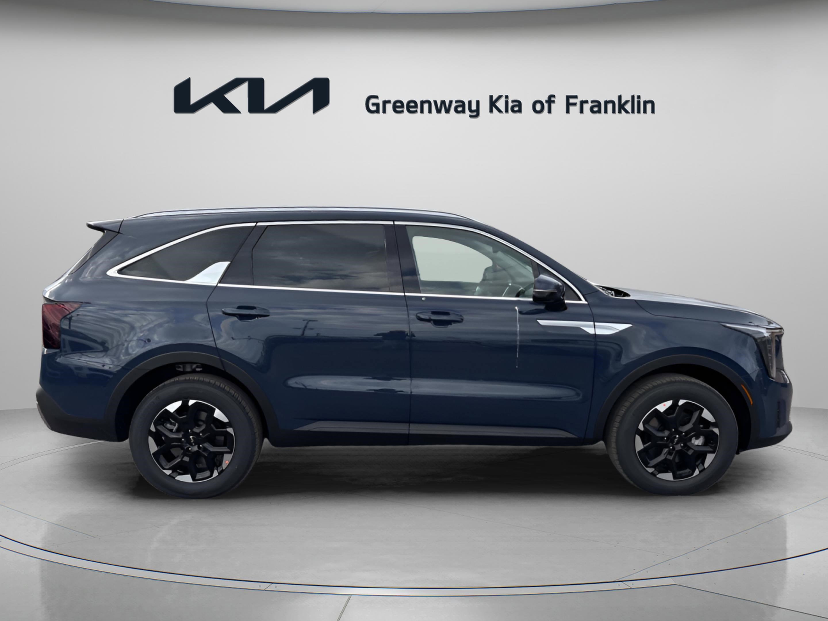 New 2026 Kia Sorento S image 8