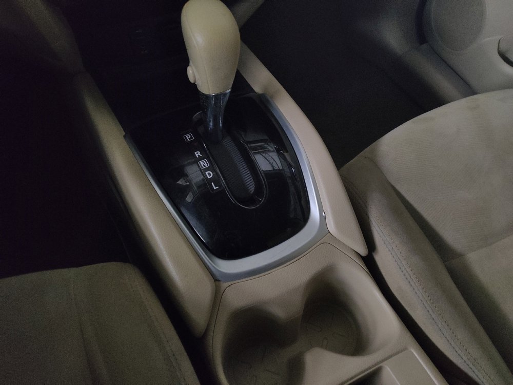 Used 2015 Nissan Rogue S FWD image 26