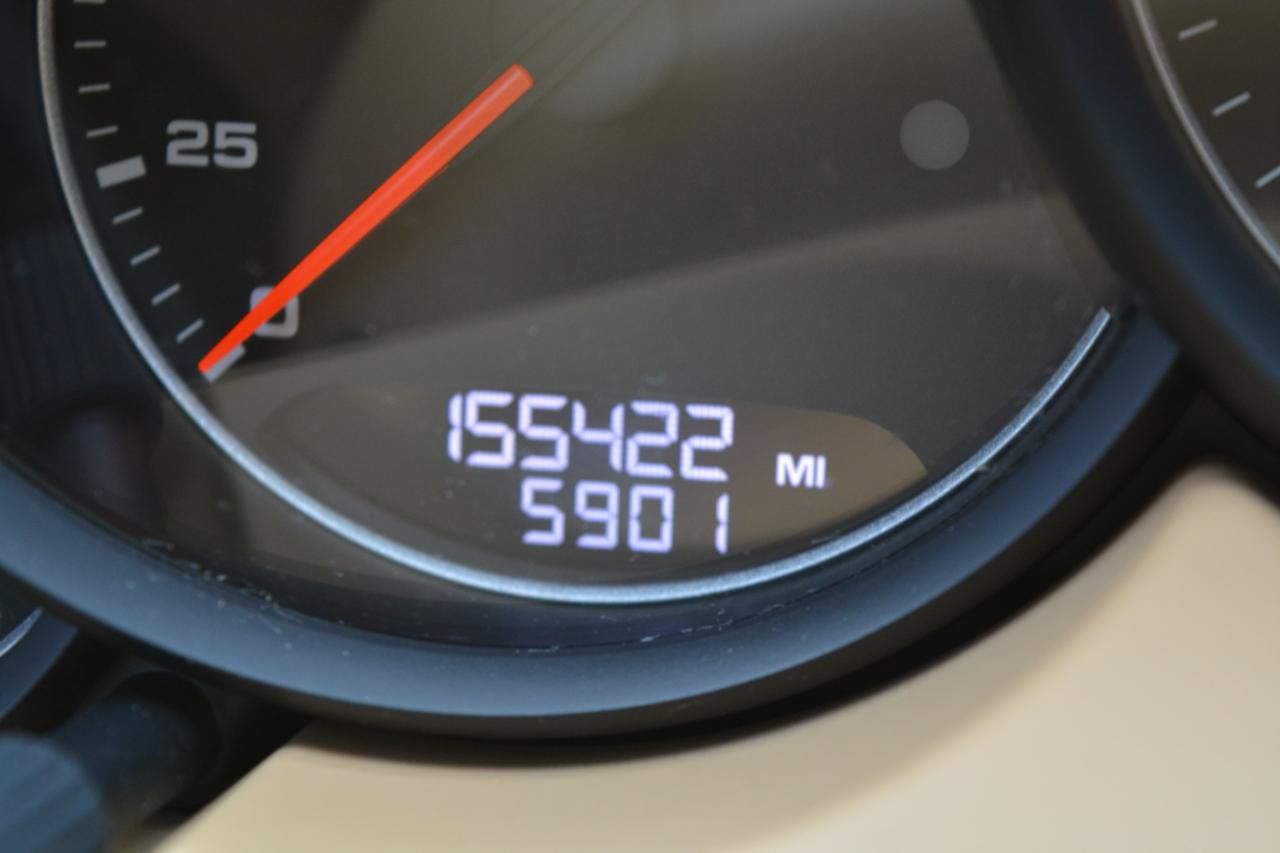 Used 2013 Porsche Cayenne AWD/4WD image 25