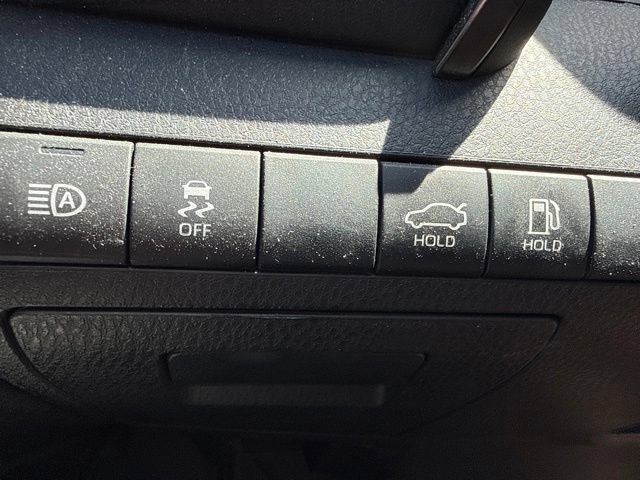 Used 2023 Toyota Camry SE FWD image 18
