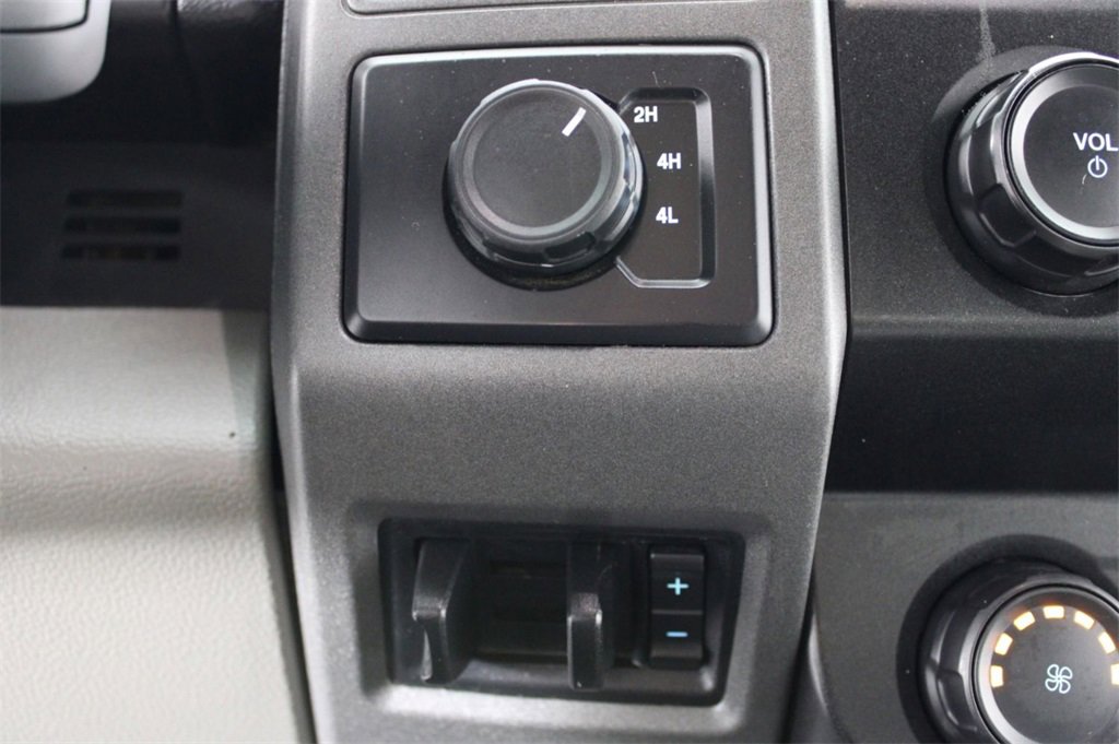 Used 2021 Ford F350 XL w/ Power Equipment Group image 20